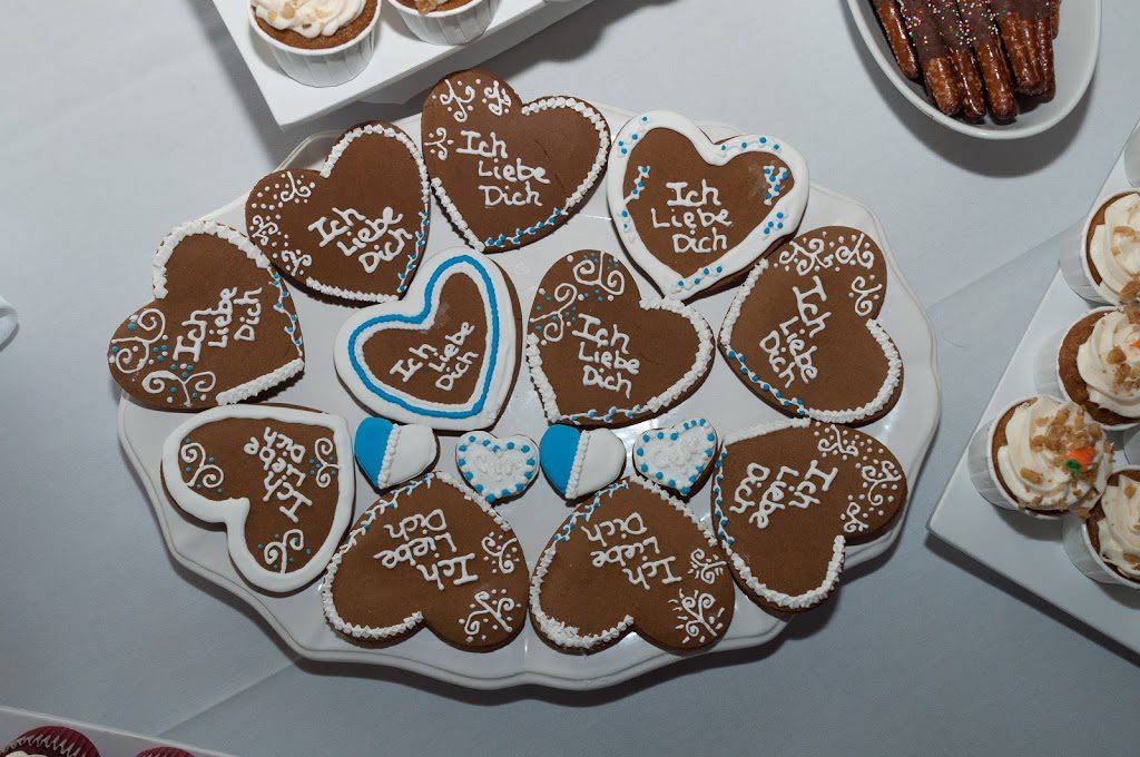 Leibkucken cookies - Maggie and Christian's Wedding