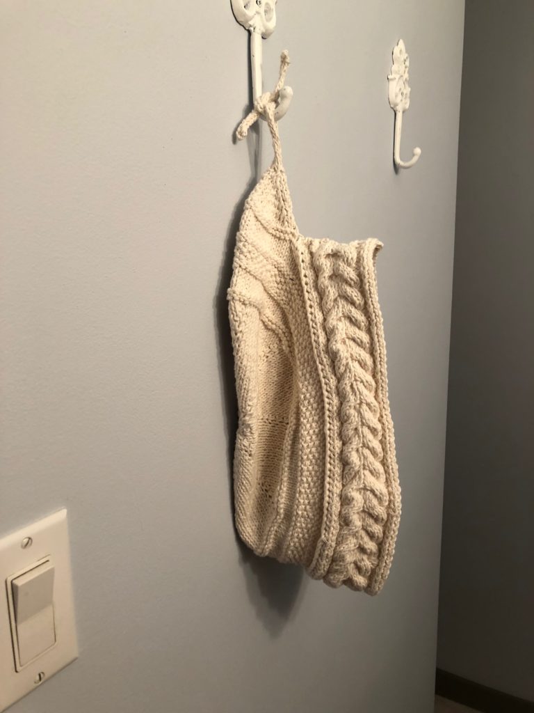 Knitting pattern for hanging basket from Knitting in the Park