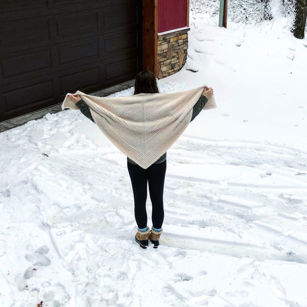 Wrap up in the Cozy Cabin Shawl a free knitting pattern
