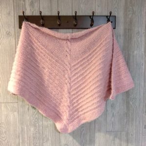Tracks in the Snow Shawl Knitting Pattern
