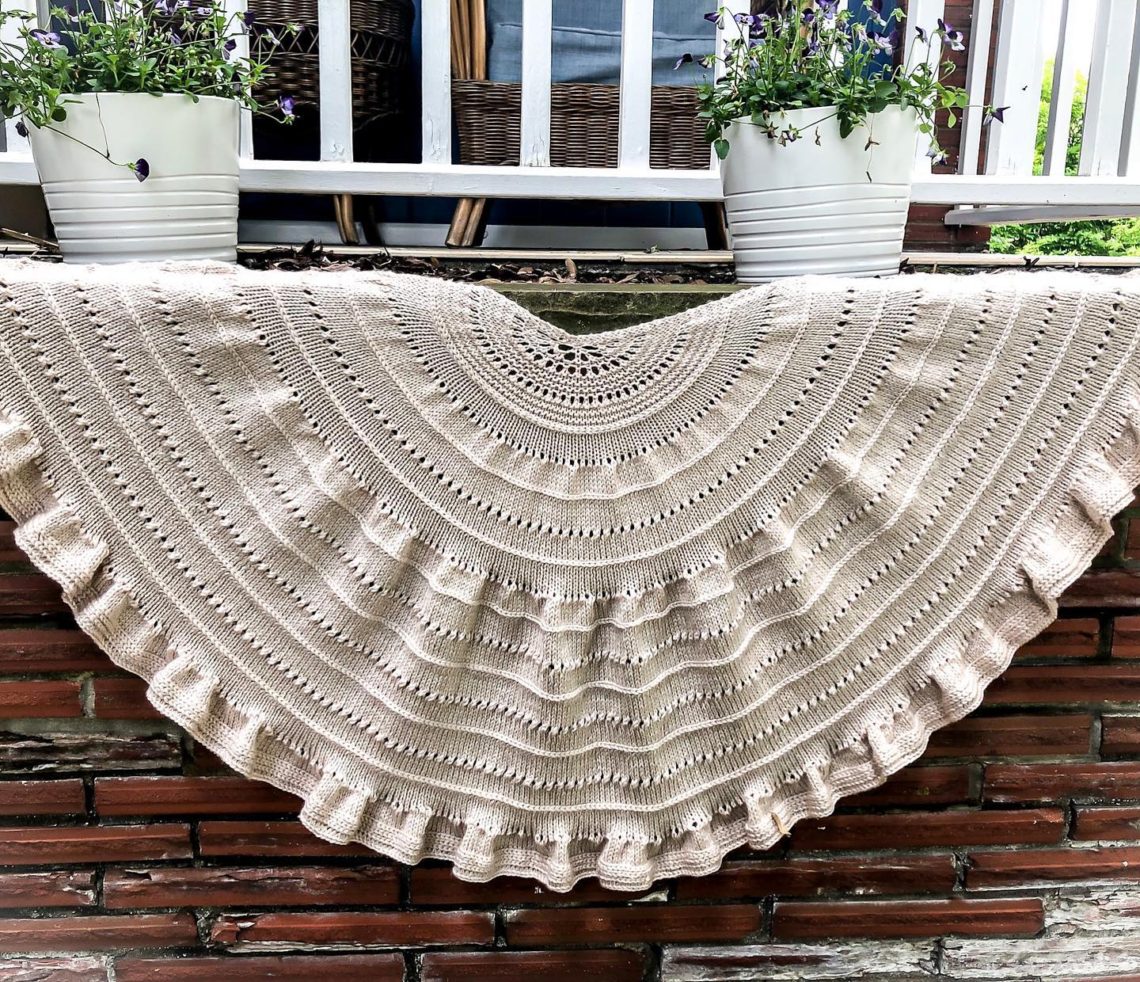 The Milkmaid's Shawl Free Knitting Pattern