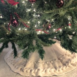 Snowy White Christmas Tree Skirt Knitting Pattern