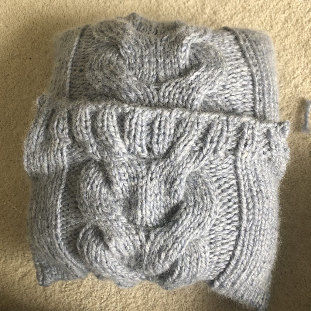 Chunky Cable Pillowcase Pattern Tutorial from Knitting in the Park