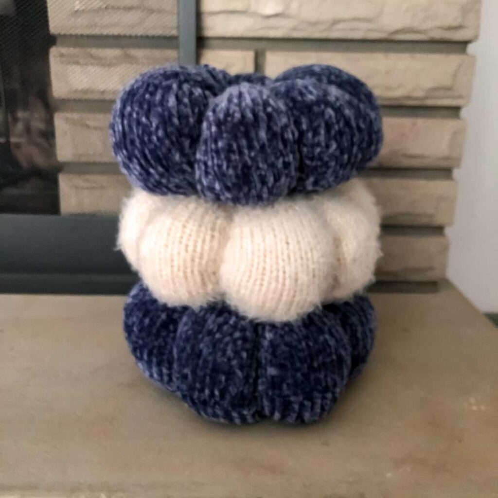 How to make knitted pumpkins from Knitting in the Park