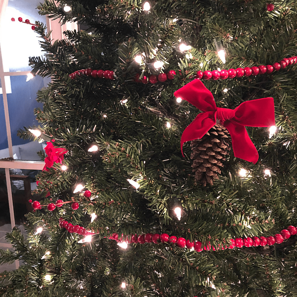 Pinecone and Velvet bow Christmas Ornament Tutorial