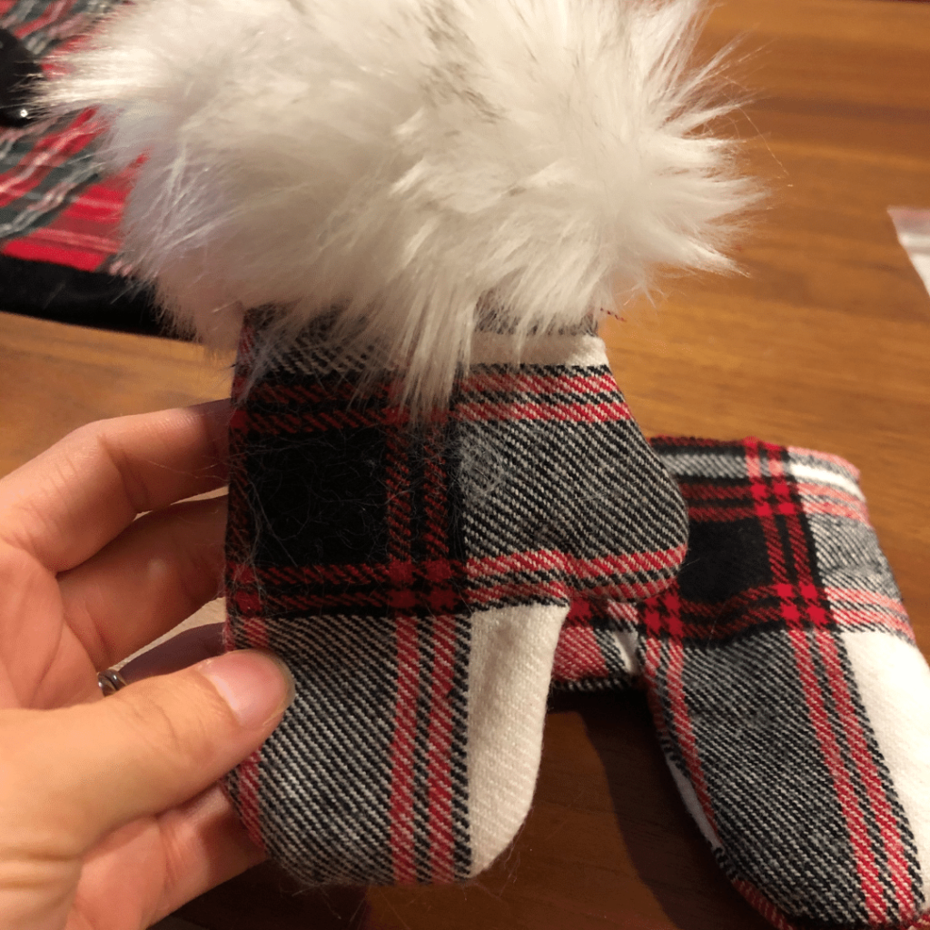 The Simple and free DIY Mitten Ornament Tutorial Knitting in the Park