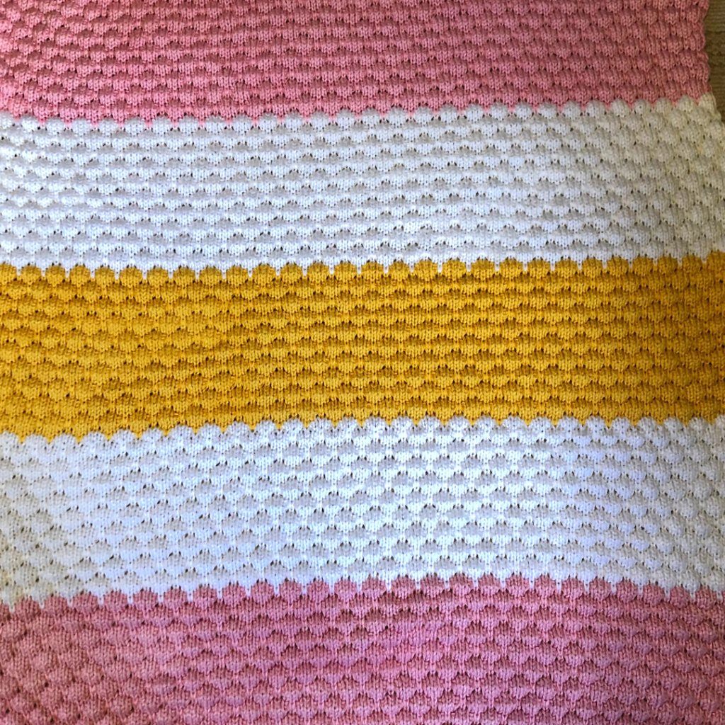 Bubble Stitch Baby Blanket Featured Image - Knitting in the Park