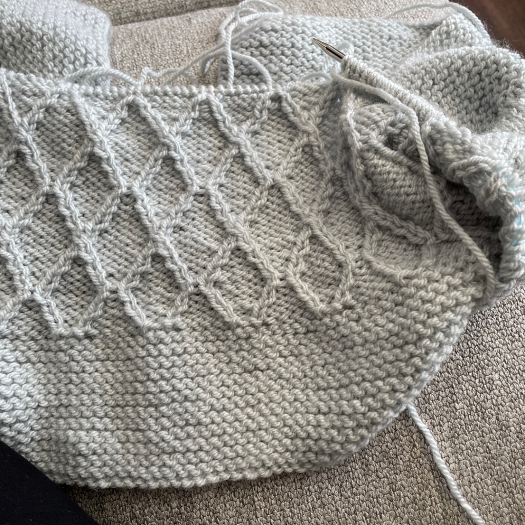 Avery Baby Blanket by Knitting in the park