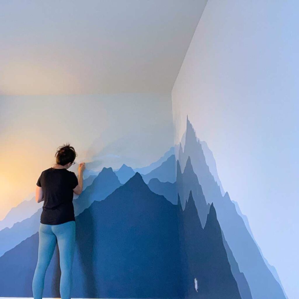How to paint a DIY mountain mural in your kids room