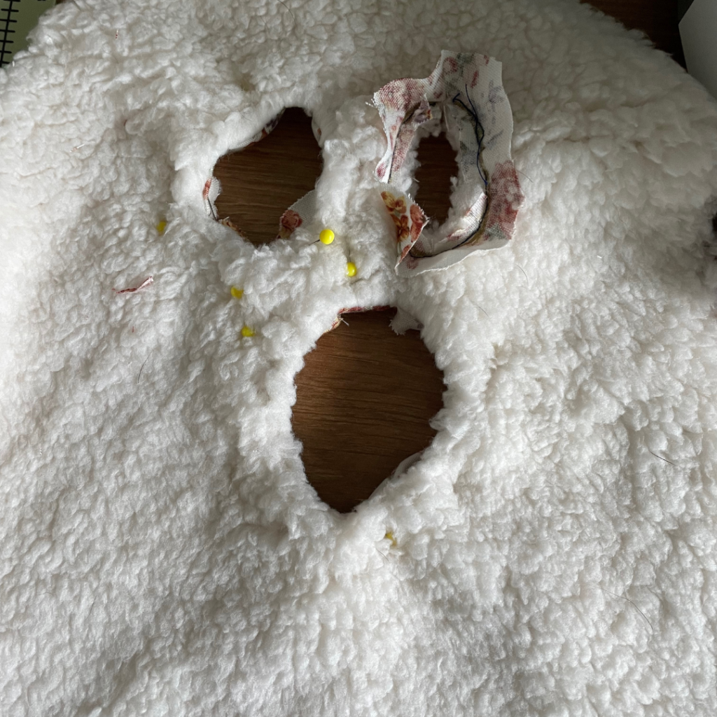 How to Sew Your Own Ghost Pillow 