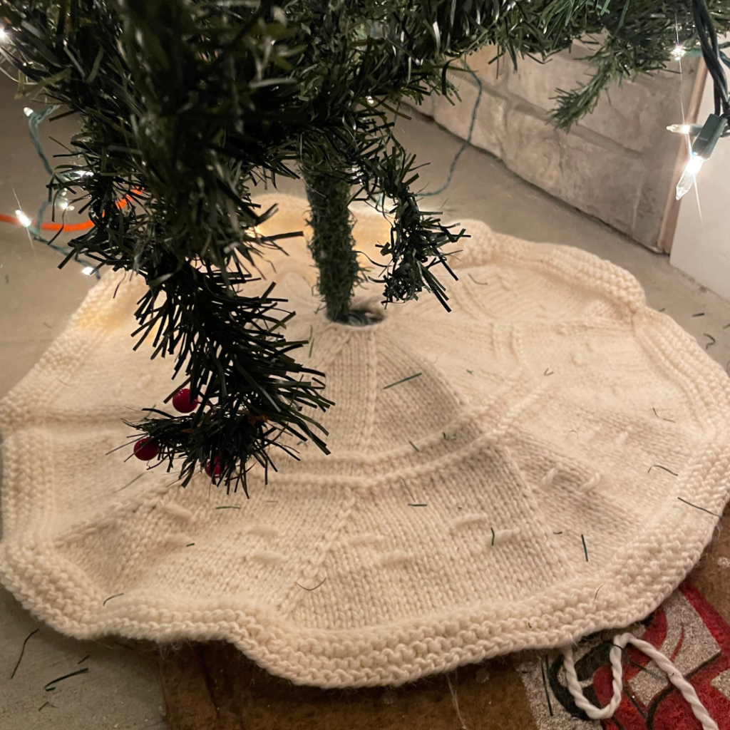 Free Knitting Pattern for Tracks in the Snow Mini Tree Skirt
